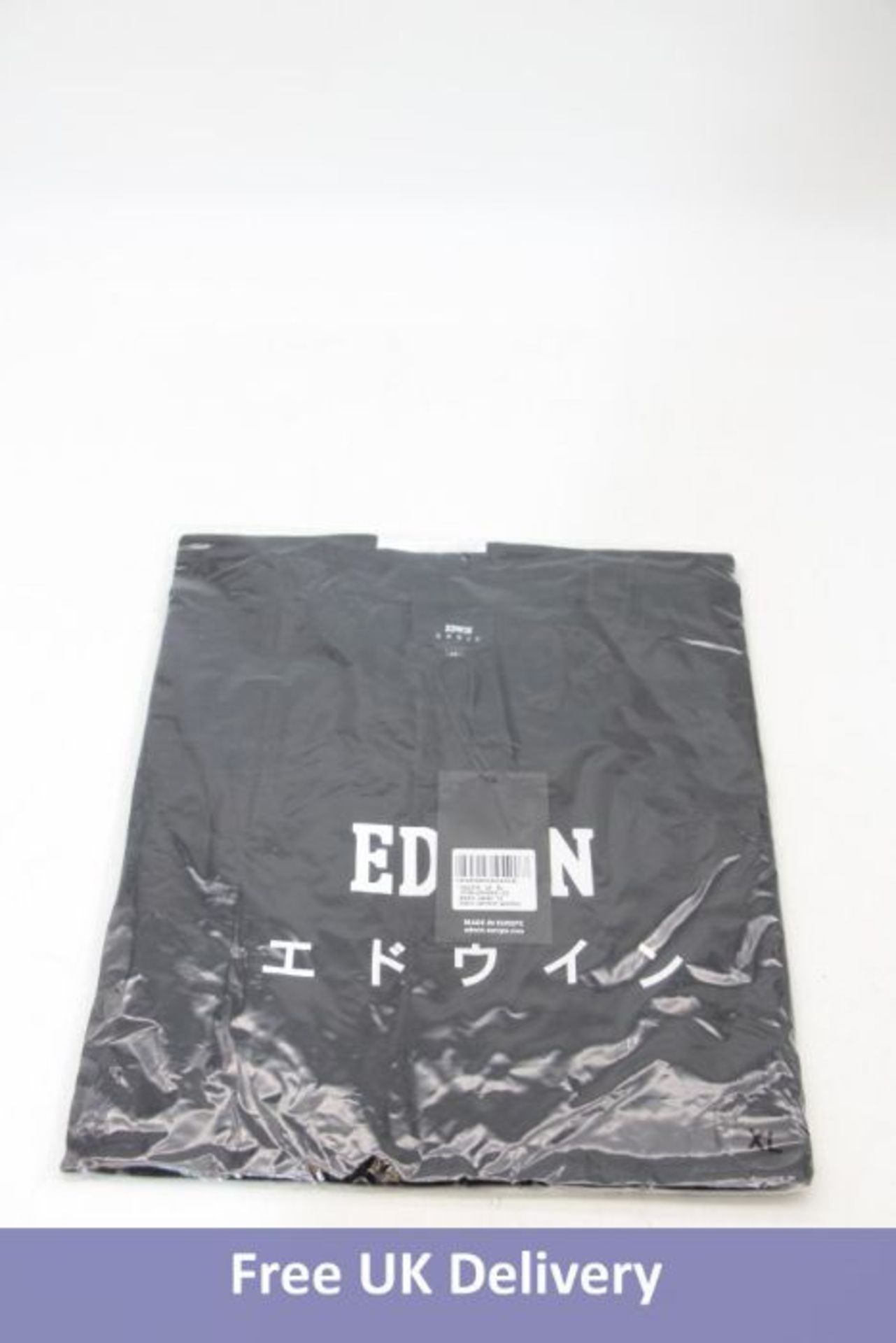 Two Edwin Men's Japan T-Shirts to include 1x Size S, 1x Size XXL, Black