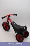 Winther Kids 438.20 RC 3 Wheeled Scooter, Red