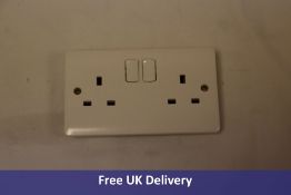 Six Boxes of Legrand 13A SP 2 Gang Switched Sockets, White, 5 per box