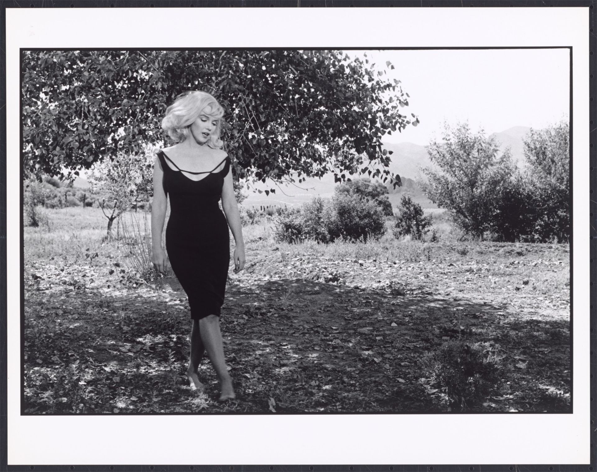 Inge Morath. „Reno, Nevada. Marilyn Monroe dance sequence. Filming of 'The Misfits'“. 1960 - Bild 2 aus 4