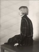August Sander. Frau eines Architekten (Dora Lüttgen). 1926
