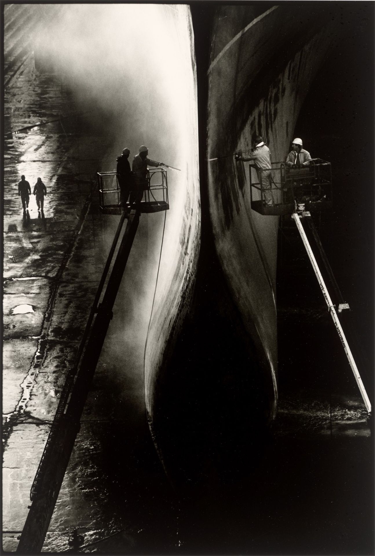 Bruce Davidson. Southampton. The 'Queen Elizabeth 2' in Dry dock for Maintenance. 1996