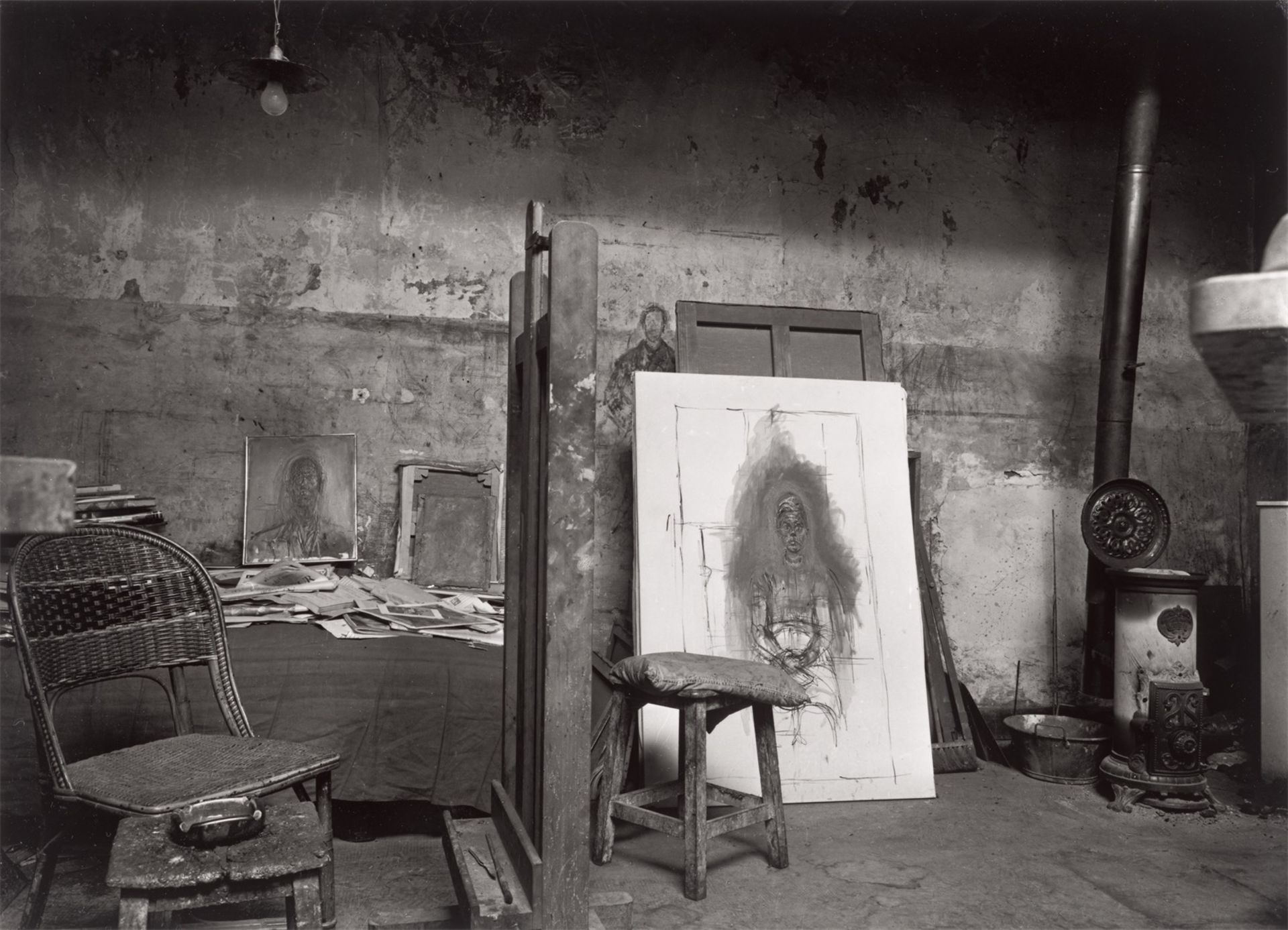 Daniel Frasnay. ”Atelier d'Alberto Giacometti photographié au lendemain de sa mort”. 1966