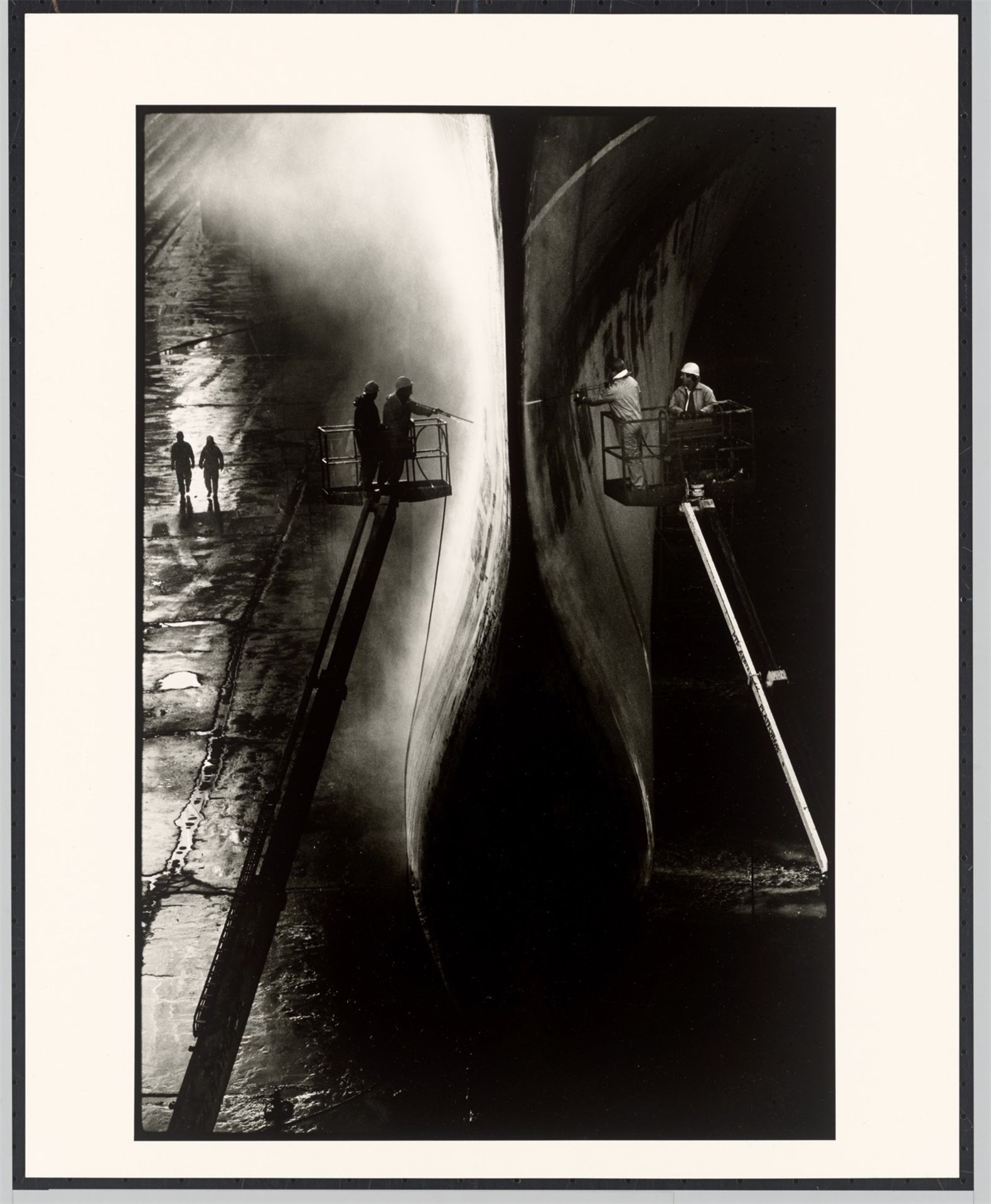 Bruce Davidson. Southampton. The 'Queen Elizabeth 2' in Dry dock for Maintenance. 1996 - Image 2 of 4