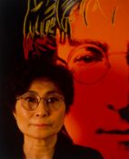 Abe Frajndlich. „Yoko Ono and Warhol's John Lennon“. 1994
