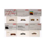 6 Märklin Mini-Club Wagen, Spur Z, Alterungsspuren, je im OK, Z 1-2