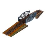 Märklin Gitterbogenbrücke 2503, Spur 0, elektr., HL, LS und gealterter Lack, Z 3