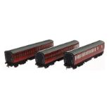 3 Hornby Dublo Wagen, Spur H0, rot, LS und Alterungsspuren, L 19, Z 3