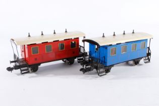 2 Märklin Maxi Personenwagen, Spur 1, blau und rot, Alterungsspuren, Z 3