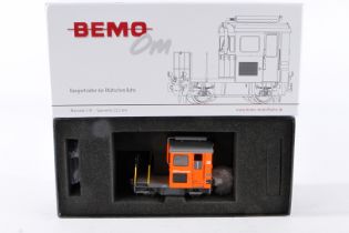 Bemo Rangiertraktor ”20” 9373 130, Spur 0m, orange, Alterungsspuren, OK, Z 2