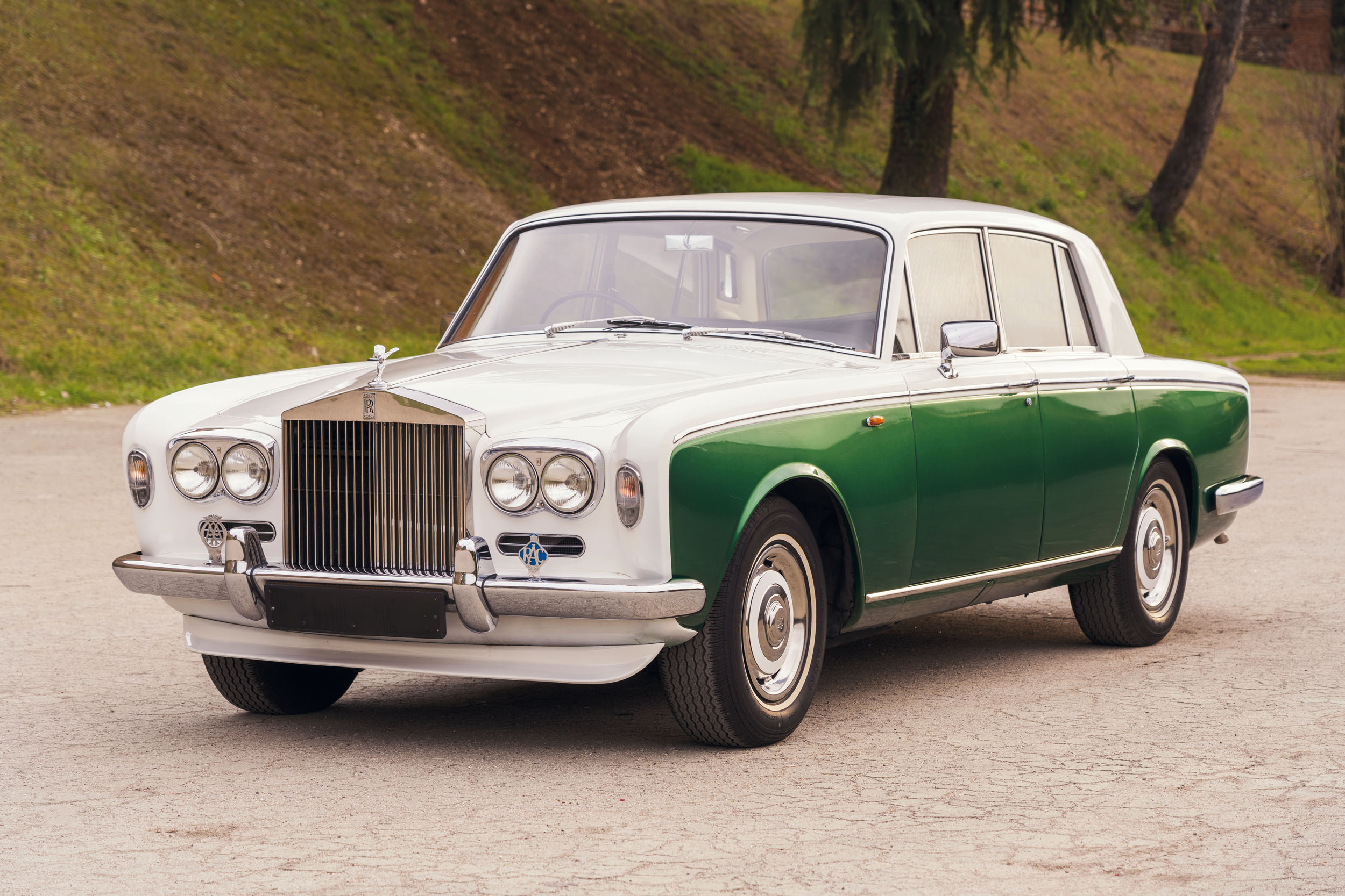 1977 ROLLS ROYCE SILVER SHADOW III