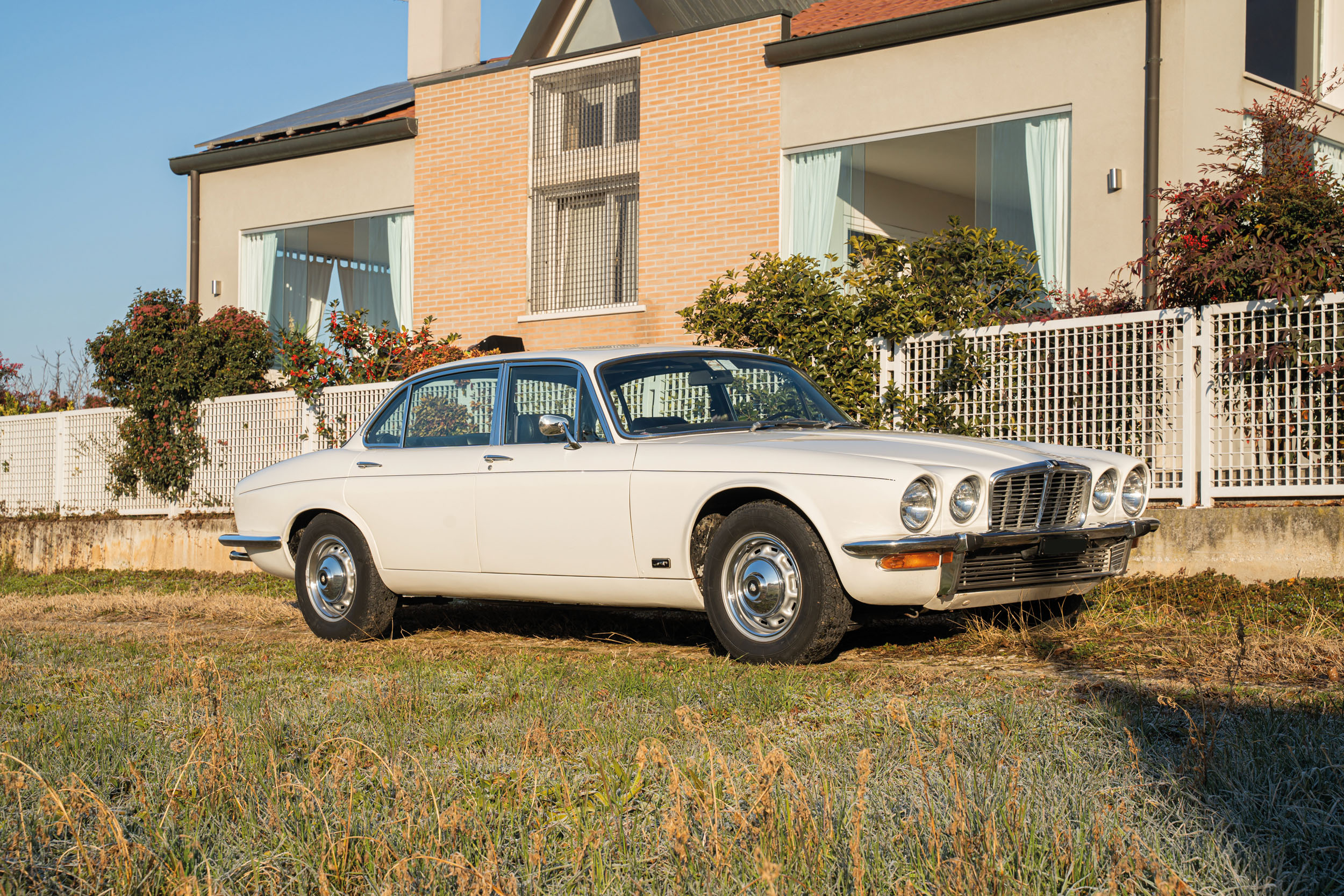 1976 JAGUAR XJ6, 4.2