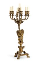 COPPIA DI GRANDI CANDELABRI IN BRONZO DORATO, XIX-XX SECOLO