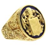 18ct gold and enamel gents signet ring with rose design shoulders, size W/X, 11.3g. P&P Group 1 (£