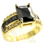 10ct gold ring set with black tourmaline and CZ, size U, 6.5g. P&P Group 1 (£14+VAT for the first