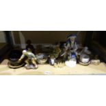Mixed Oriental ceramics, mostly damaged. Not available for in-house P&P