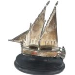 925 silver sailing ship on stand, H: 17 cm. P&P Group 2 (£18+VAT for the first lot and £3+VAT for