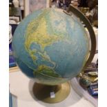 Terrestrial globe, circa 1980, D: 30 cm. P&P Group 3 (£25+VAT for the first lot and £5+VAT for