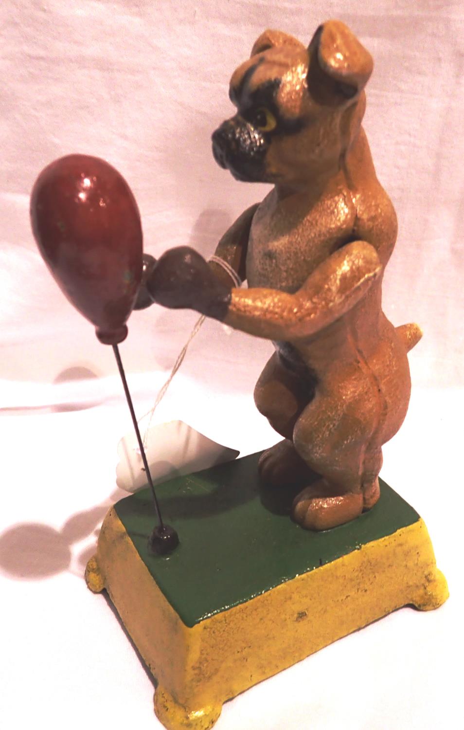 Cast iron automation boxing dog figurine, H: 20 cm. P&P Group 1 (£14+VAT for the first lot and £1+