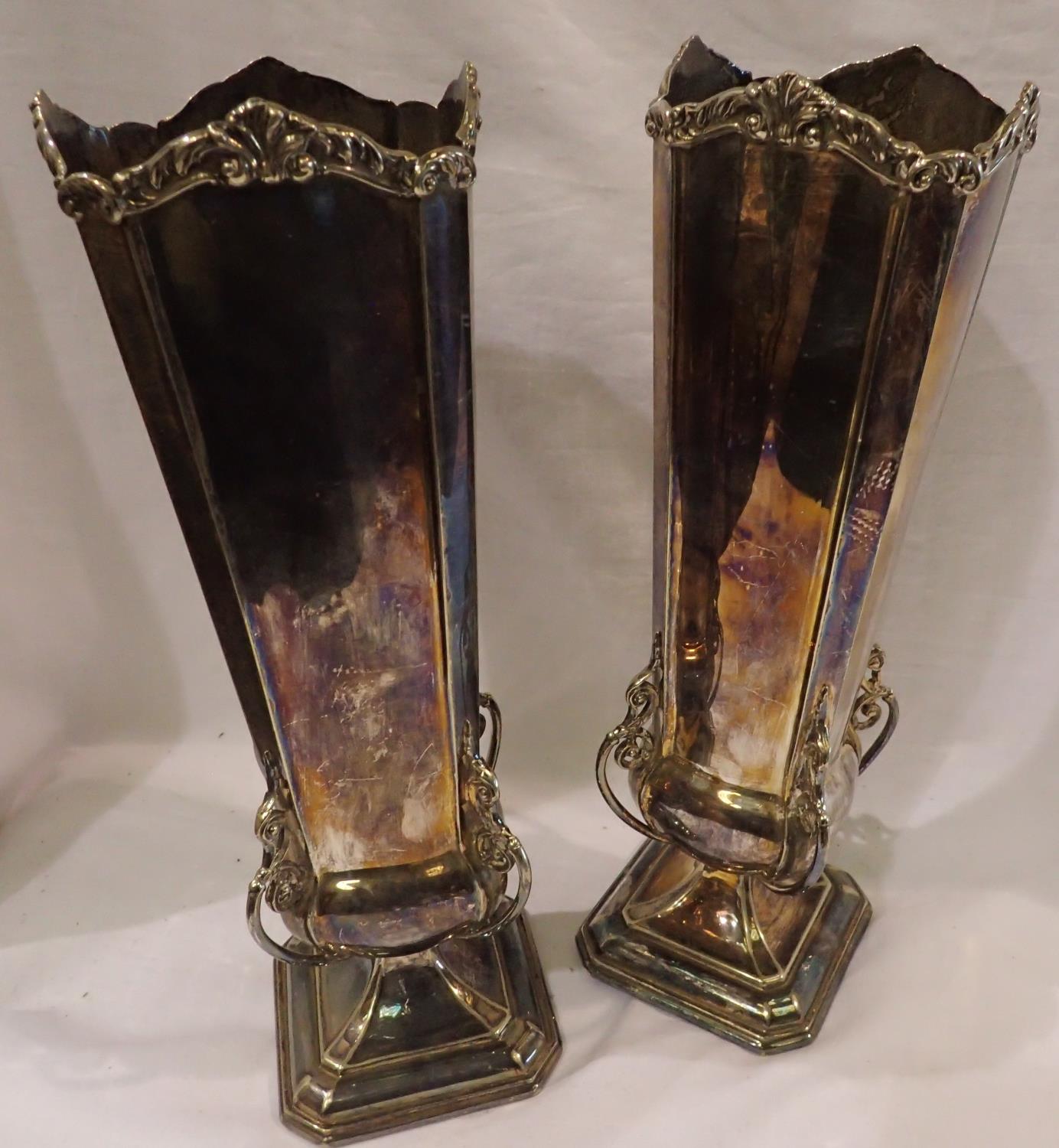Pair of silver plated vases, H: 27 cm. P&P Group 1 (£14+VAT for the first lot and £1+VAT for