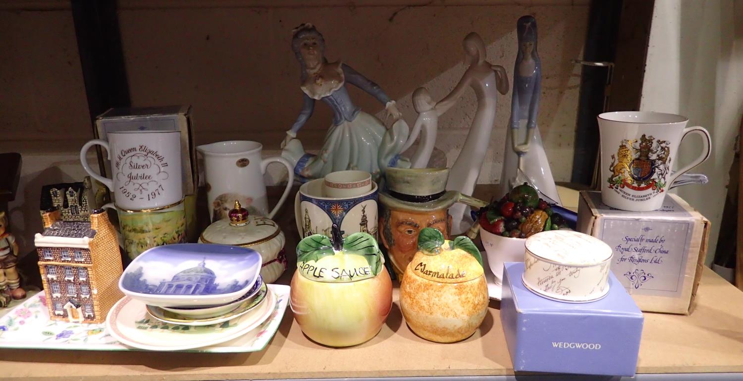 Quantity of mixed ceramics including Goebel. Not available for in-house P&P