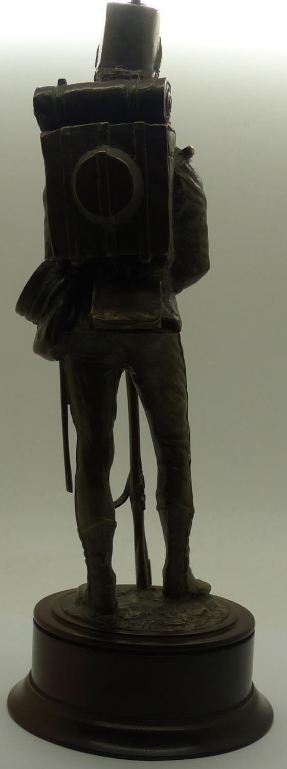 Bronzed cast metal figure of a British 19th century Rifleman, H: 25 cm. P&P Group 1 (£14+VAT for the - Image 2 of 3