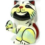 Lorna Bailey butterfly cat, H: 14 cm, no cracks or chips. P&P Group 1 (£14+VAT for the first lot and