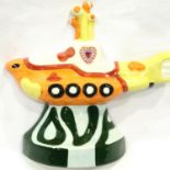 Bairstow Manor Beatles yellow submarine, H: 17 cm, no cracks or chips. P&P Group 2 (£18+VAT for