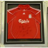 Framed Liverpool FC shirt signed by the team of 2006. Excluding frame: P&P Group 1 (£14+VAT for