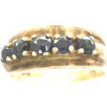 9ct gold ring set with five sapphires, 2.9g, size M/N. P&P Group 1 (£14+VAT for the first lot and £