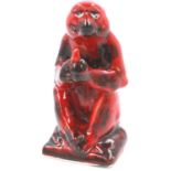 Anita Harris monkey, signed in gold, H: 13 cm, no cracks or chips. P&P Group 1 (£14+VAT for the