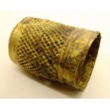 Gold plated medieval thimble, L: 20 mm. P&P Group 0 (£5+VAT for the first lot and £1+VAT for