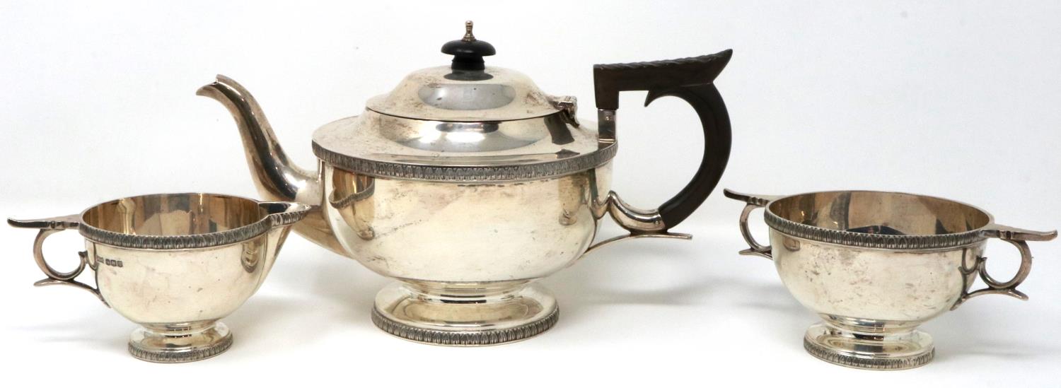 Walker & Hall hallmarked silver three piece tea service, combined 793g, light surface scratches,