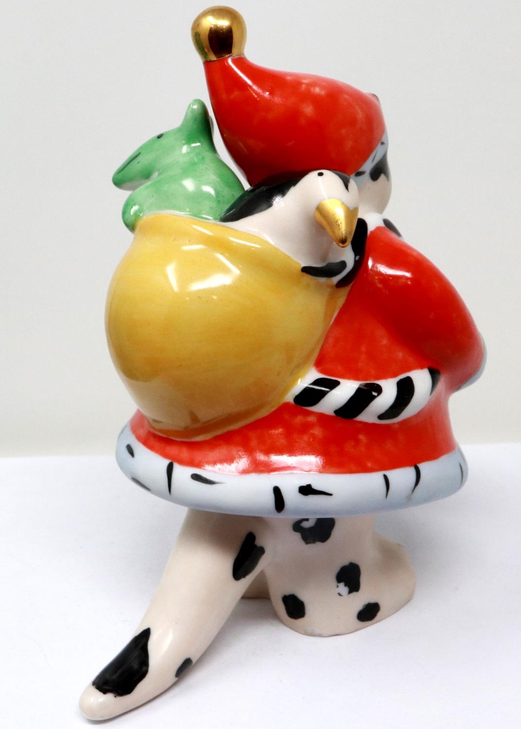 Villeroy & Boch Santa Claus, H: 11 cm, no chips or cracks. P&P Group 1 (£14+VAT for the first lot - Image 2 of 3