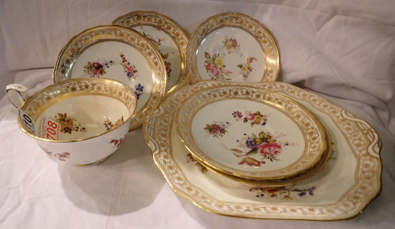 Hammersley of Longton saucers, plates and cup. P&P Group 3 (£25+VAT for the first lot and £5+VAT for