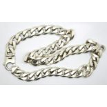 Heavy duty 925 silver neck chain, L: 74 cm, 390g. P&P Group 1 (£14+VAT for the first lot and £1+
