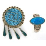 925 silver stone set ring and brooch set, ring size S. P&P Group 1 (£14+VAT for the first lot and £