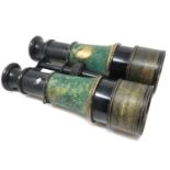 Pair of Lemaire 53 WWI military binoculars, with broad arrow stamp. P&P Group 2 (£18+VAT for the