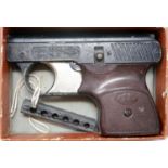 Italian model 1949 .22 blank firing six shot pistol. P&P Group 2 (£18+VAT for the first lot and £3+