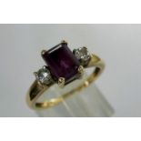 9ct gold trilogy ring set with amethyst and cubic zirconia, size P, 2.5g. P&P Group 1 (£14+VAT for