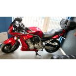 Yamaha Fazer FZR1000, LF51 ZDR, 998cc motorcycle, MOT expired 23/4/2023, currently SORN, upgraded