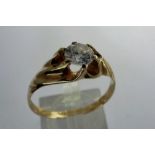 9ct gold solitaire ring set with cubic zirconia, size Y, 3.1g. P&P Group 1 (£14+VAT for the first