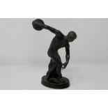 Bronze statue of discus thrower, H: 14 cm. P&P Group 1 (£14+VAT for the first lot and £1+VAT for