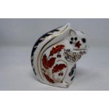 Royal Crown Derby squirrel paperweight, seconds quality, H: 11 cm , no cracks or chips. P&P Group