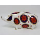 Royal Crown Derby pig paperweight, seconds quality, no cracks or chips, L: 13 cm. P&P Group 1 (£14+