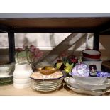 Quantity of mixed glass and ceramics. Not available for in-house P&P