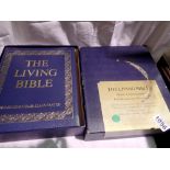 The living bible, boxed. P&P Group 1 (£14+VAT for the first lot and £1+VAT for subsequent lots)