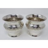 Pair of hallmarked silver pots, London assay, H: 75 mm, 84g. P&P Group 1 (£14+VAT for the first