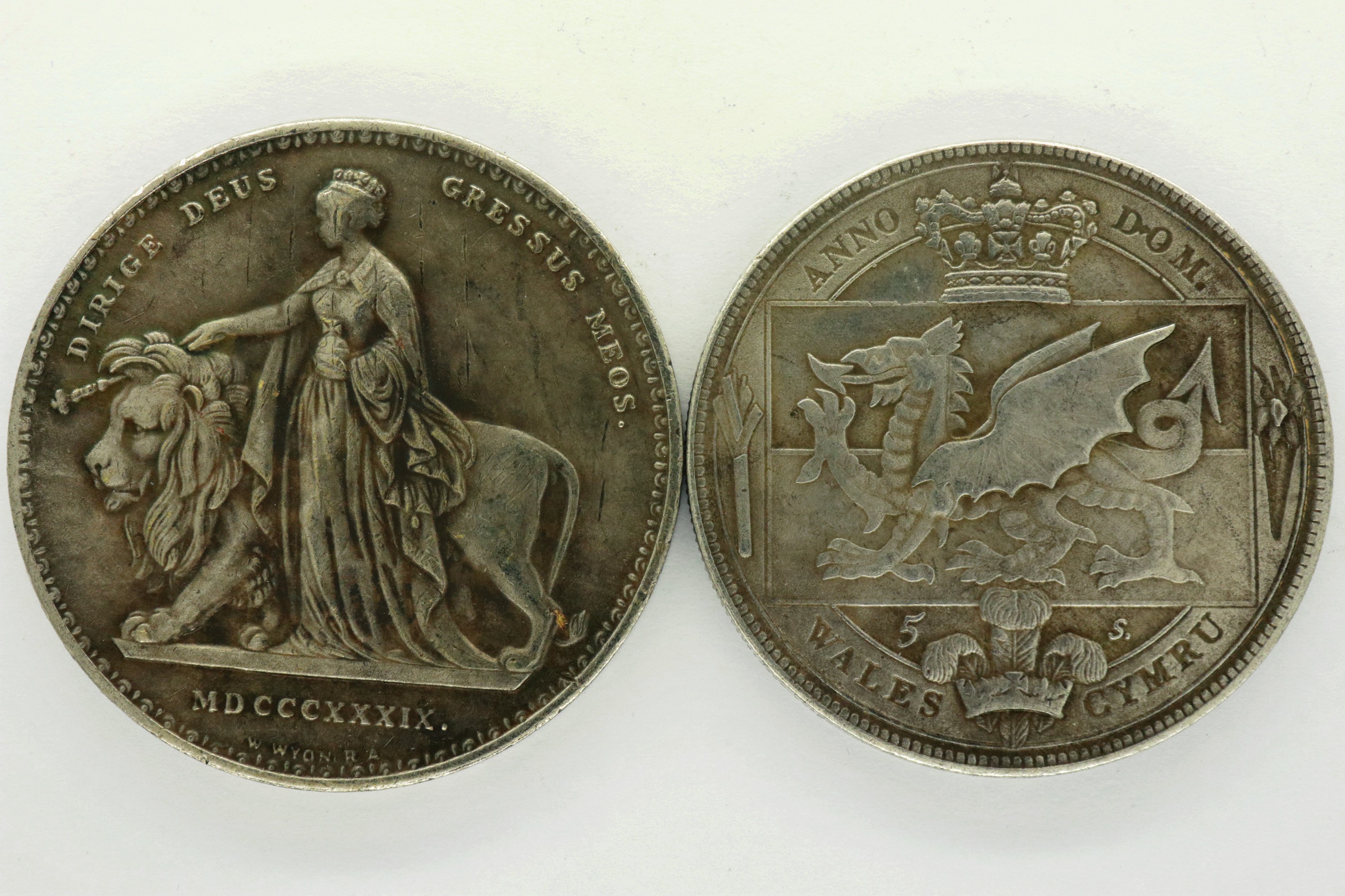 Museum quality replica coin: Una and the Lion, and a fantasy Victorian 5 shilling coin (2). P&P