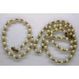 Pearl necklace and bracelet set with 9ct gold clasps and gold spacers, largest L: 40 cm. UK P&P